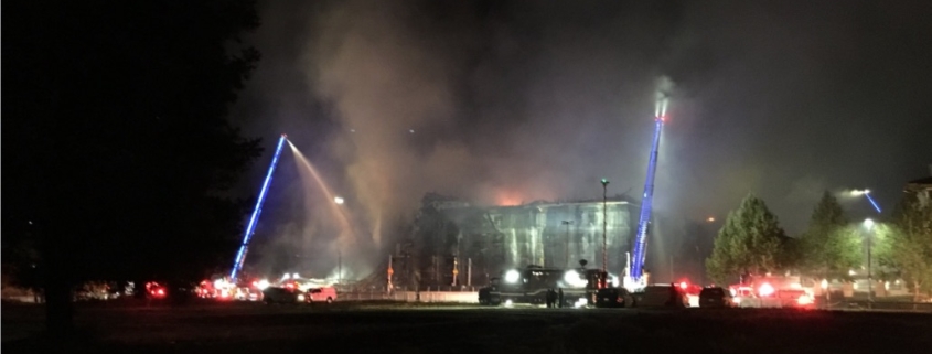 Fire destroyed a huge apartment complex