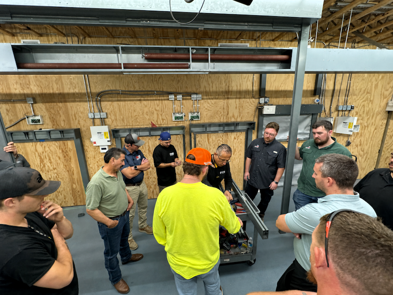 Luis Paredes, Sr. Field Tech- Leading Class